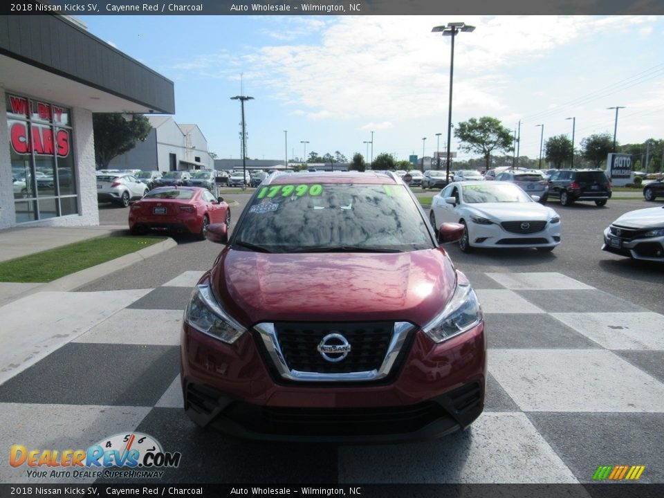 2018 Nissan Kicks SV Cayenne Red / Charcoal Photo #2