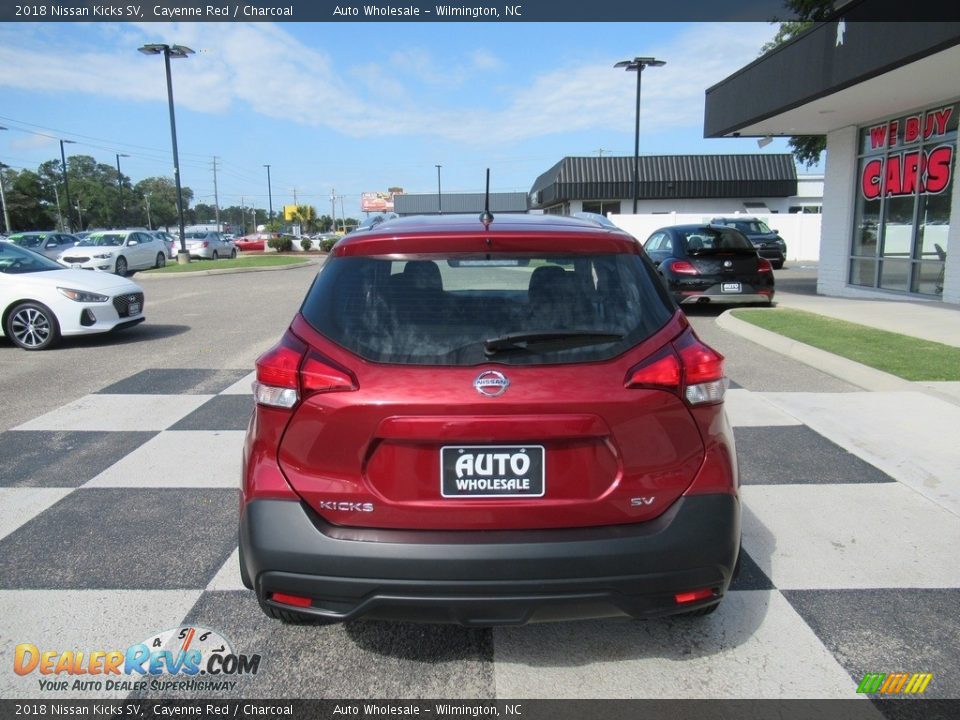 2018 Nissan Kicks SV Cayenne Red / Charcoal Photo #4
