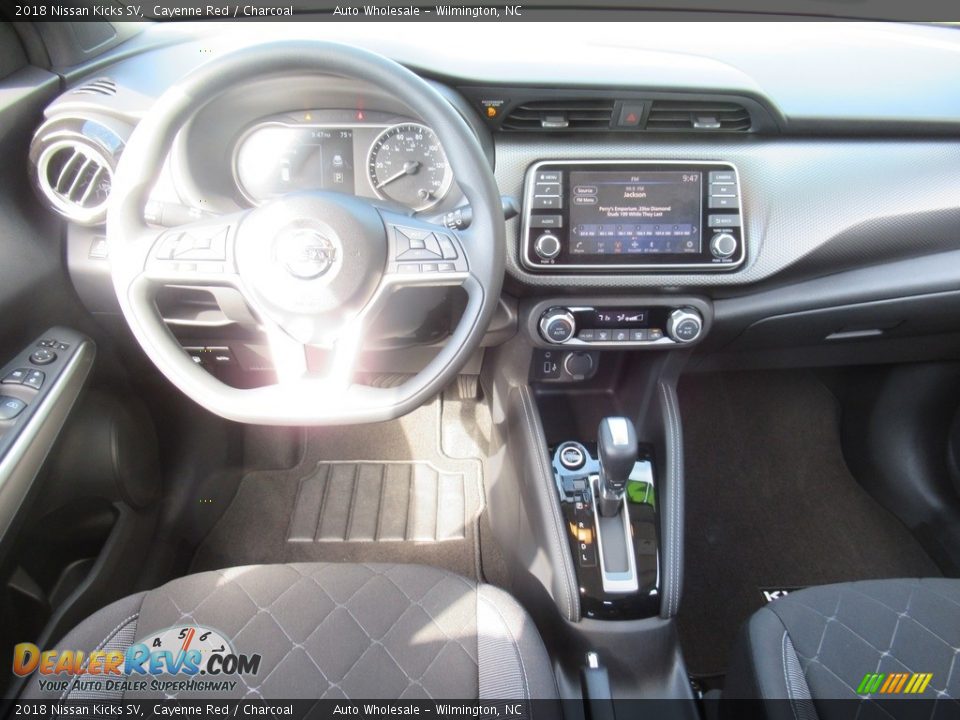 2018 Nissan Kicks SV Cayenne Red / Charcoal Photo #14