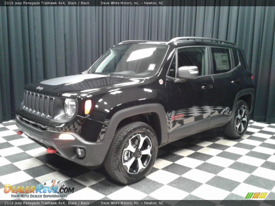 2019 Jeep Renegade Trailhawk 4x4 Black / Black Photo #2