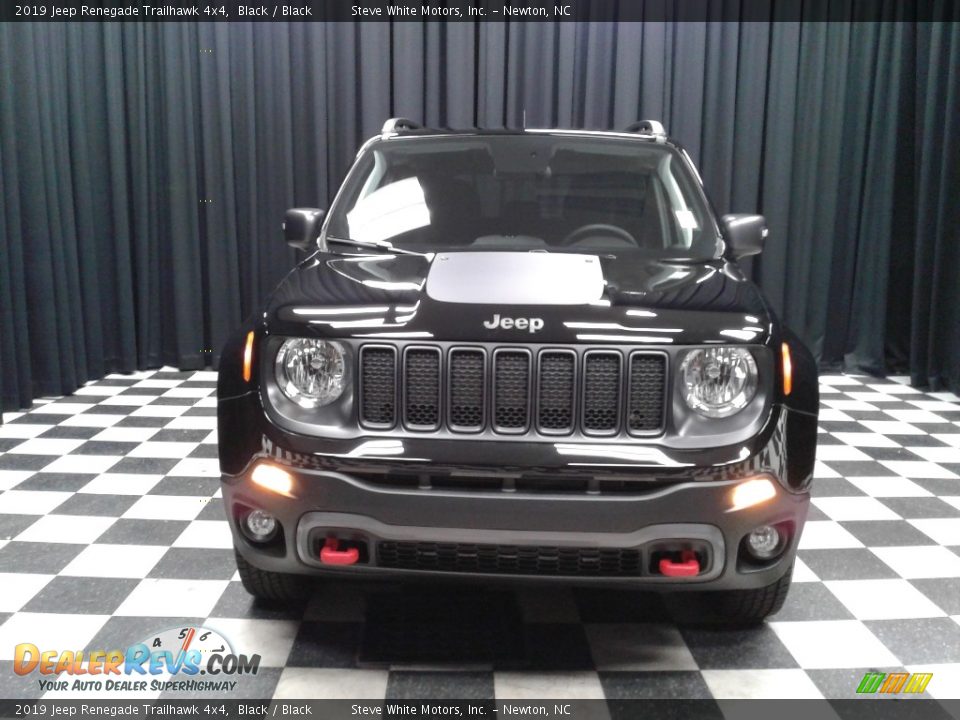 2019 Jeep Renegade Trailhawk 4x4 Black / Black Photo #3