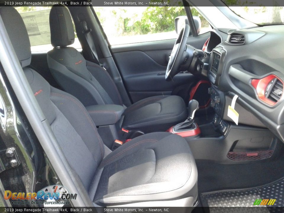2019 Jeep Renegade Trailhawk 4x4 Black / Black Photo #15