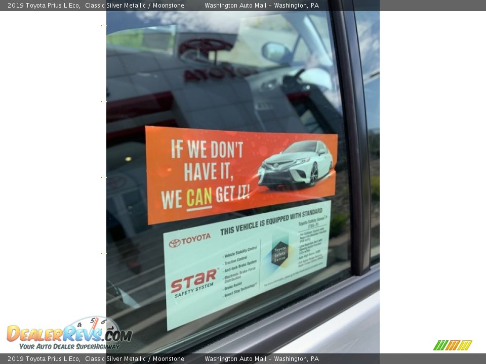 2019 Toyota Prius L Eco Classic Silver Metallic / Moonstone Photo #22