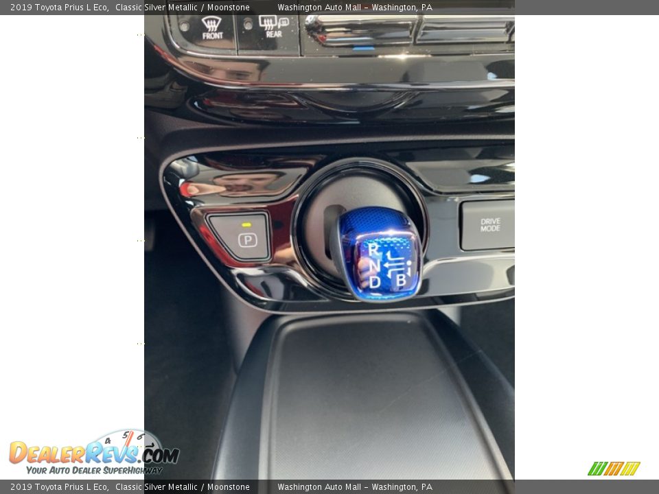 2019 Toyota Prius L Eco Classic Silver Metallic / Moonstone Photo #36