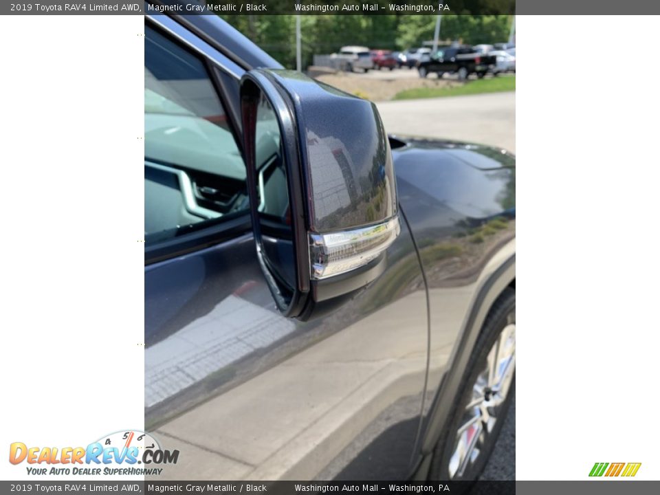 2019 Toyota RAV4 Limited AWD Magnetic Gray Metallic / Black Photo #31