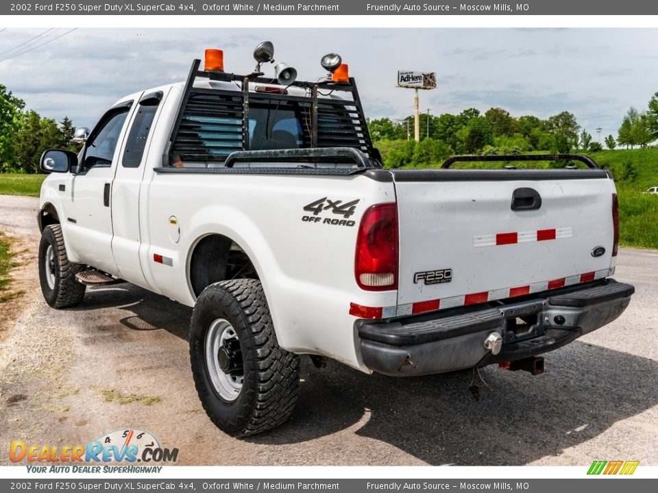 2002 Ford F250 Super Duty XL SuperCab 4x4 Oxford White / Medium Parchment Photo #6