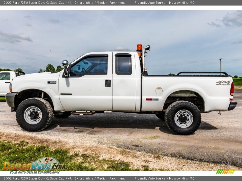 2002 Ford F250 Super Duty XL SuperCab 4x4 Oxford White / Medium Parchment Photo #7