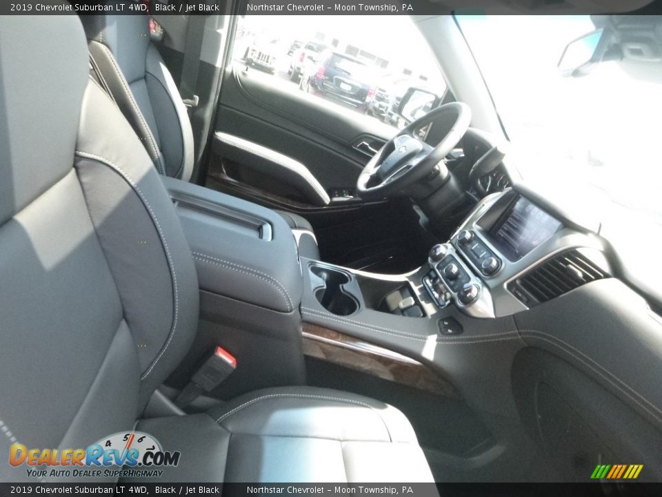 2019 Chevrolet Suburban LT 4WD Black / Jet Black Photo #10