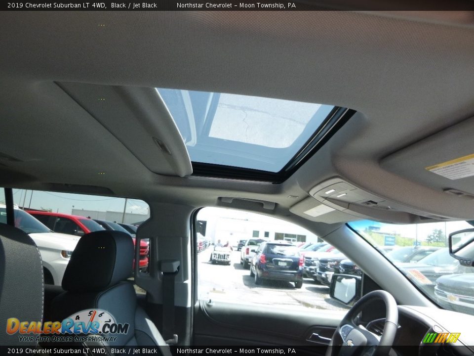 2019 Chevrolet Suburban LT 4WD Black / Jet Black Photo #12
