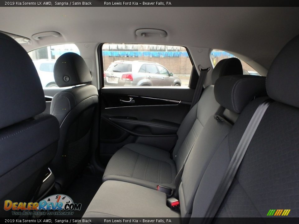 2019 Kia Sorento LX AWD Sangria / Satin Black Photo #12