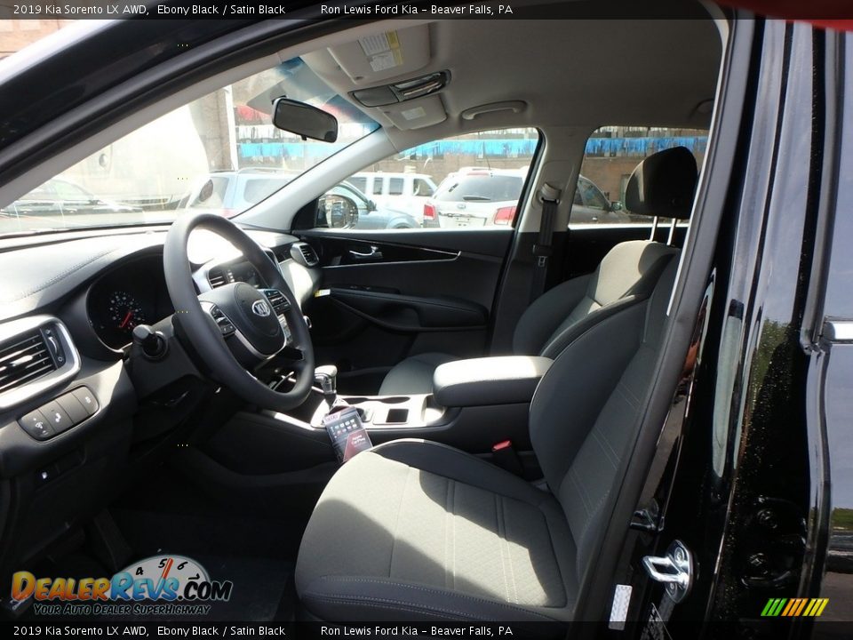 2019 Kia Sorento LX AWD Ebony Black / Satin Black Photo #11
