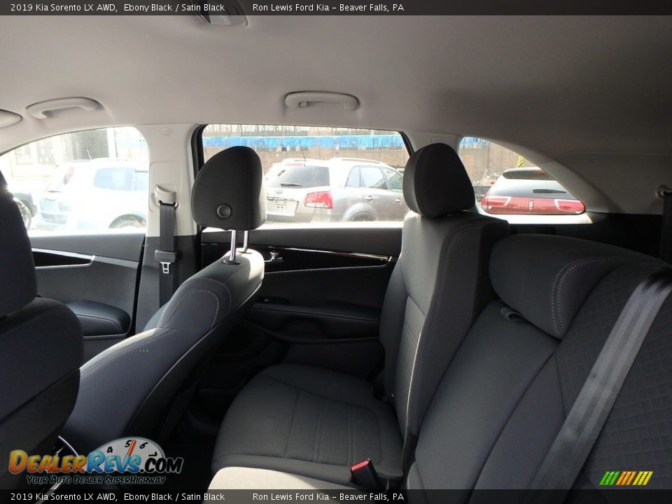 2019 Kia Sorento LX AWD Ebony Black / Satin Black Photo #12