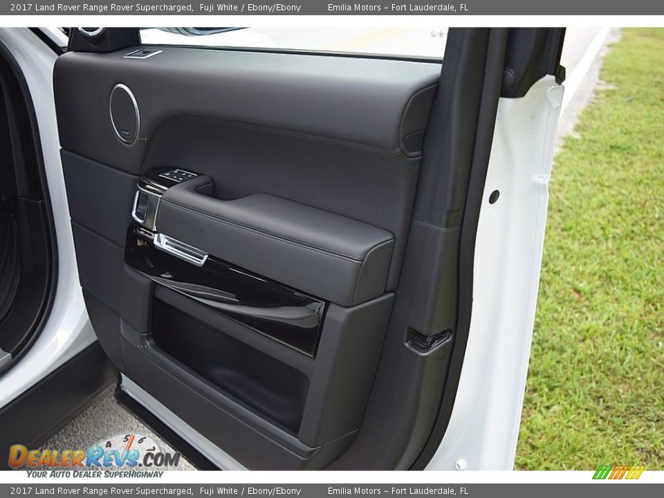 2017 Land Rover Range Rover Supercharged Fuji White / Ebony/Ebony Photo #29