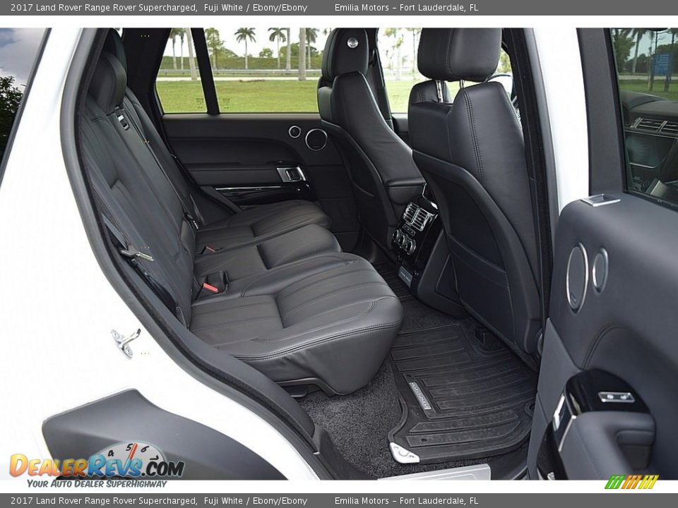 2017 Land Rover Range Rover Supercharged Fuji White / Ebony/Ebony Photo #32