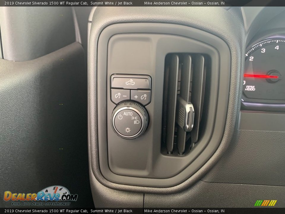 2019 Chevrolet Silverado 1500 WT Regular Cab Summit White / Jet Black Photo #3