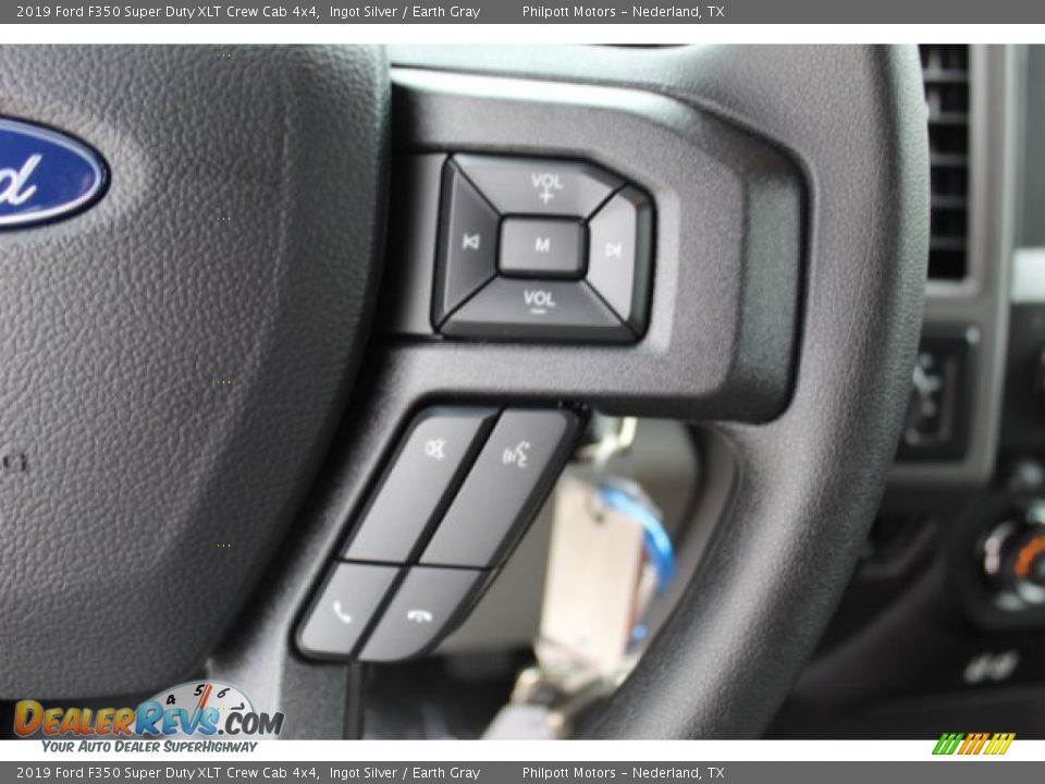 2019 Ford F350 Super Duty XLT Crew Cab 4x4 Ingot Silver / Earth Gray Photo #14