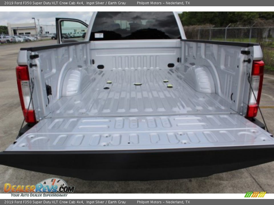 2019 Ford F350 Super Duty XLT Crew Cab 4x4 Ingot Silver / Earth Gray Photo #20