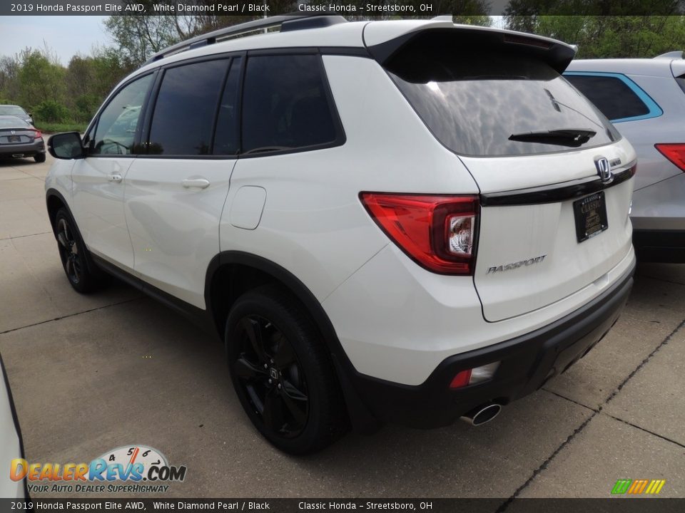 2019 Honda Passport Elite AWD White Diamond Pearl / Black Photo #5