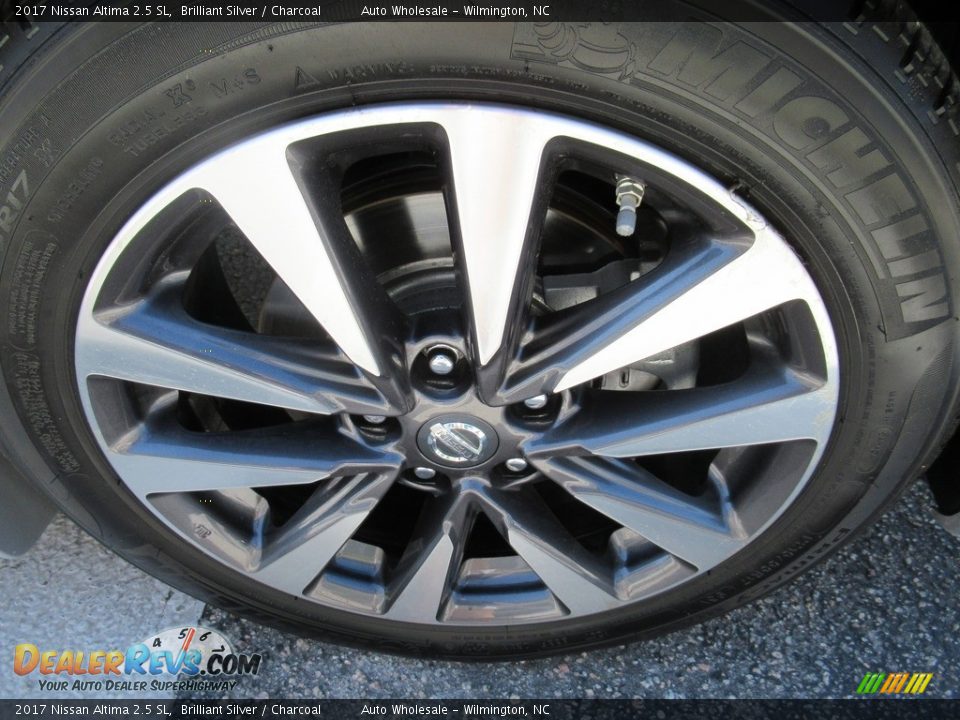 2017 Nissan Altima 2.5 SL Brilliant Silver / Charcoal Photo #7