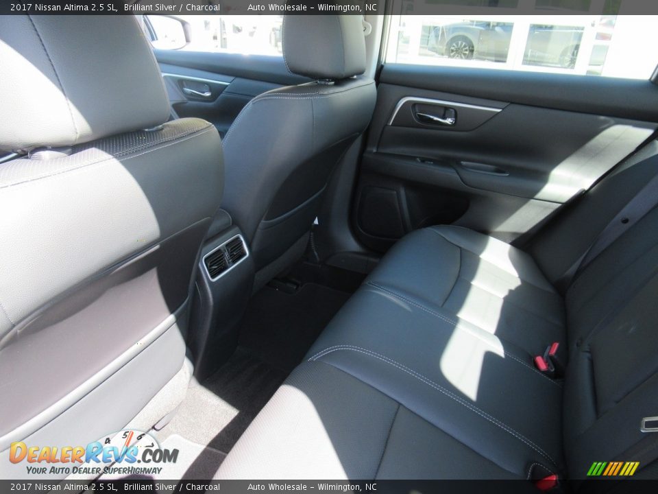 2017 Nissan Altima 2.5 SL Brilliant Silver / Charcoal Photo #12