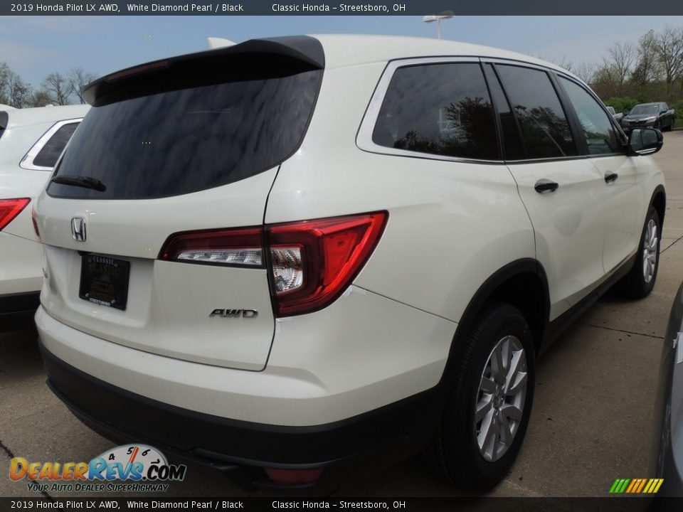 2019 Honda Pilot LX AWD White Diamond Pearl / Black Photo #4