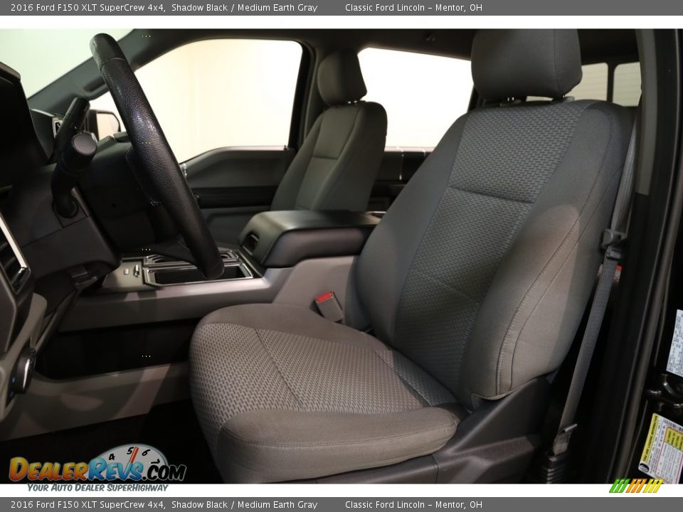2016 Ford F150 XLT SuperCrew 4x4 Shadow Black / Medium Earth Gray Photo #6