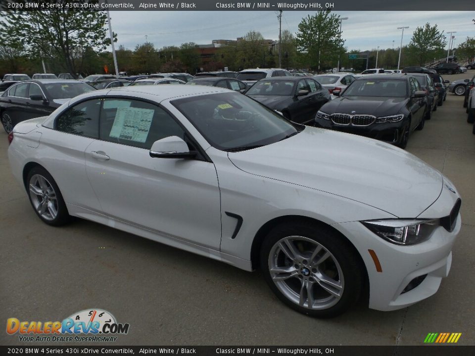 Front 3/4 View of 2020 BMW 4 Series 430i xDrive Convertible Photo #1