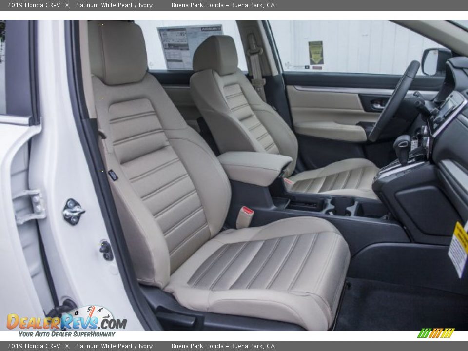 2019 Honda CR-V LX Platinum White Pearl / Ivory Photo #5