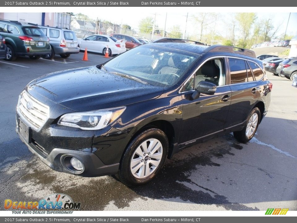 2017 Subaru Outback 2.5i Premium Crystal Black Silica / Slate Black Photo #1