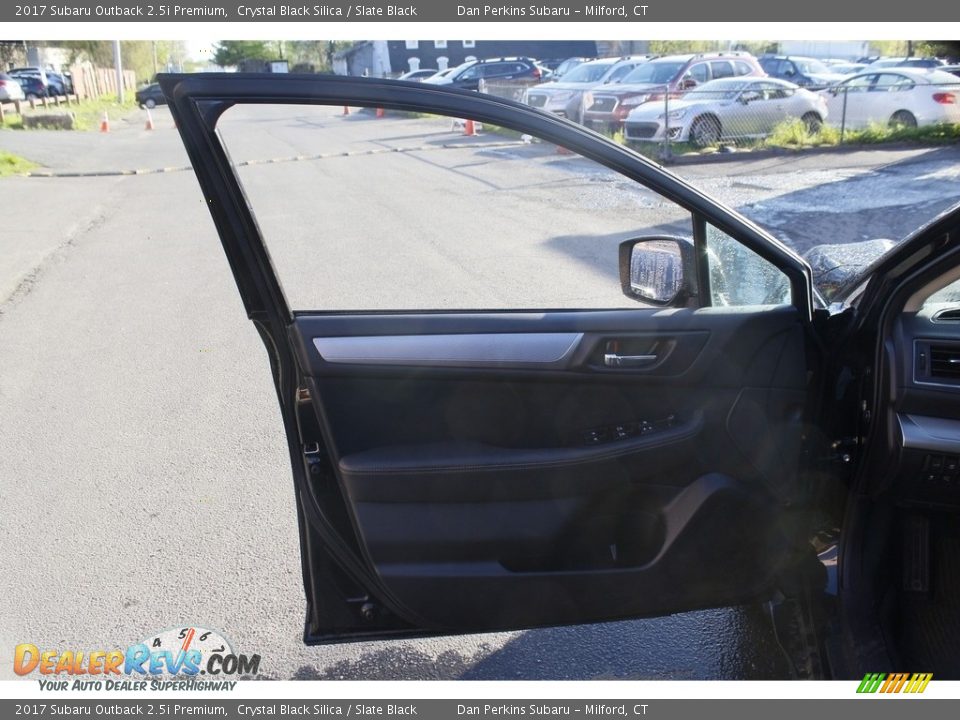 2017 Subaru Outback 2.5i Premium Crystal Black Silica / Slate Black Photo #9