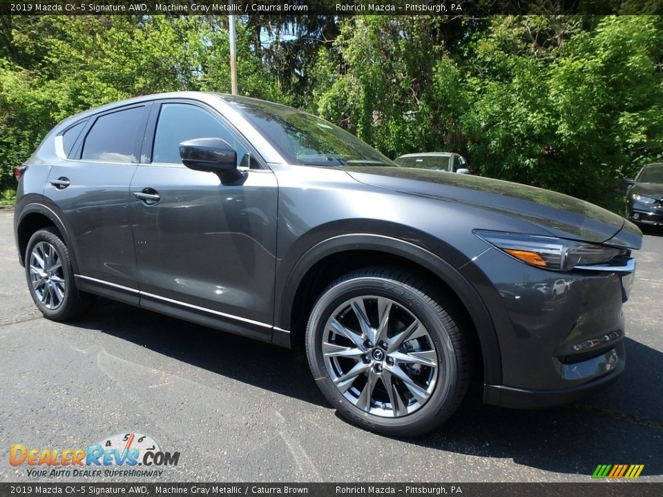 Front 3/4 View of 2019 Mazda CX-5 Signature AWD Photo #1
