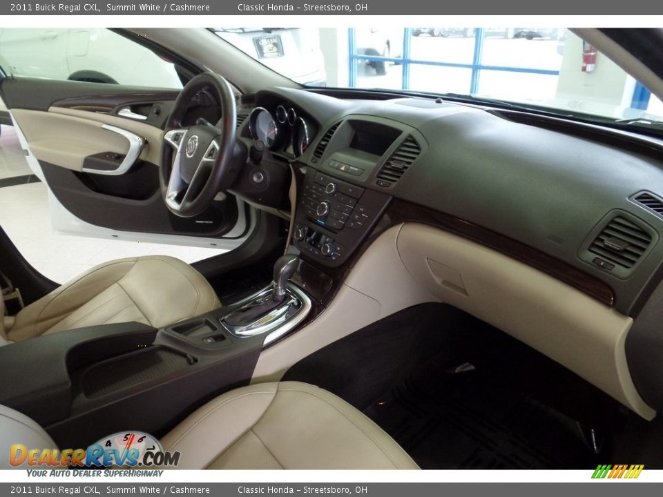 2011 Buick Regal CXL Summit White / Cashmere Photo #19