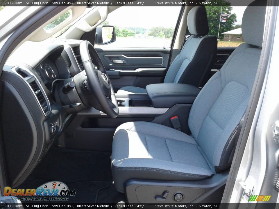 2019 Ram 1500 Big Horn Crew Cab 4x4 Billett Silver Metallic / Black/Diesel Gray Photo #10