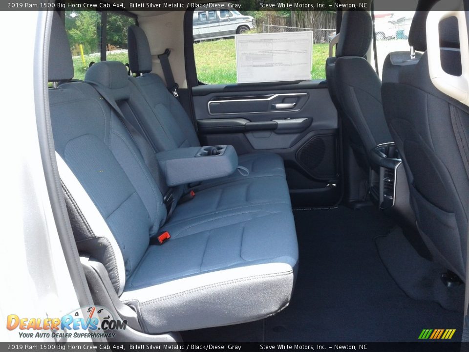 2019 Ram 1500 Big Horn Crew Cab 4x4 Billett Silver Metallic / Black/Diesel Gray Photo #14
