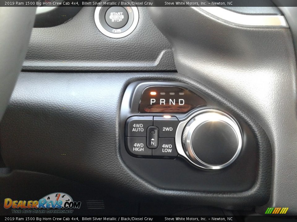 2019 Ram 1500 Big Horn Crew Cab 4x4 Billett Silver Metallic / Black/Diesel Gray Photo #26