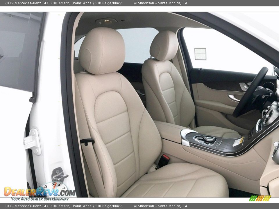 2019 Mercedes-Benz GLC 300 4Matic Polar White / Silk Beige/Black Photo #5