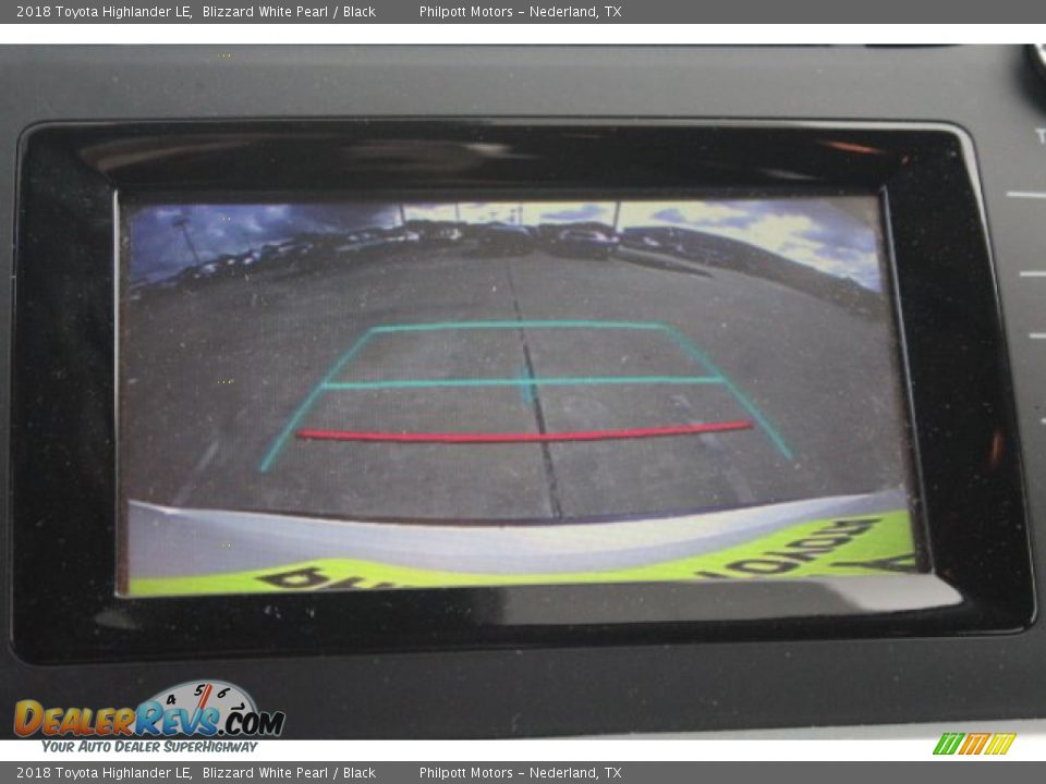 2018 Toyota Highlander LE Blizzard White Pearl / Black Photo #13