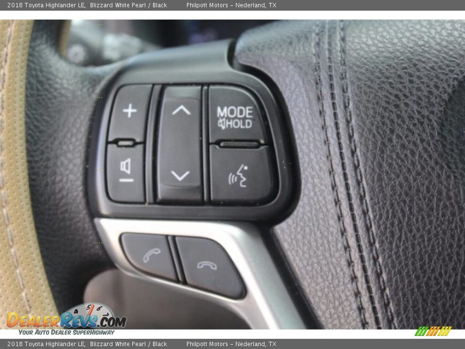 2018 Toyota Highlander LE Blizzard White Pearl / Black Photo #14