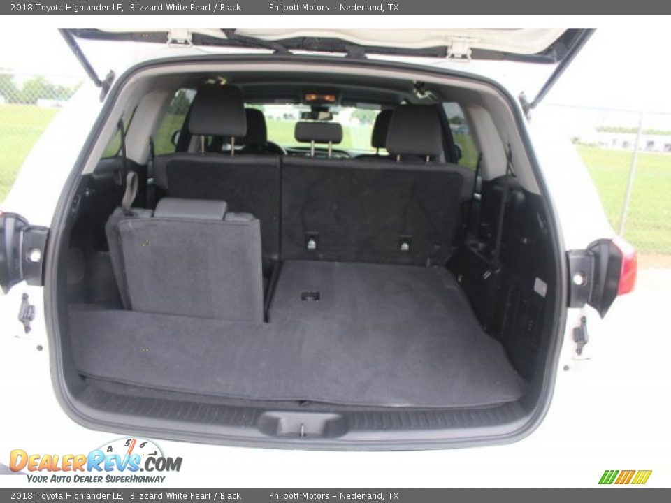 2018 Toyota Highlander LE Blizzard White Pearl / Black Photo #20
