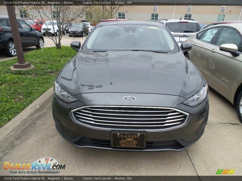 2019 Ford Fusion Hybrid SE Magnetic / Ebony Photo #2