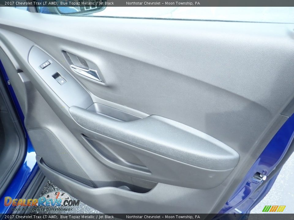 2017 Chevrolet Trax LT AWD Blue Topaz Metallic / Jet Black Photo #17