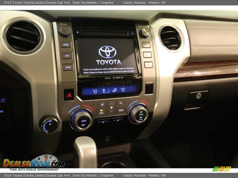 2016 Toyota Tundra Limited Double Cab 4x4 Silver Sky Metallic / Graphite Photo #9