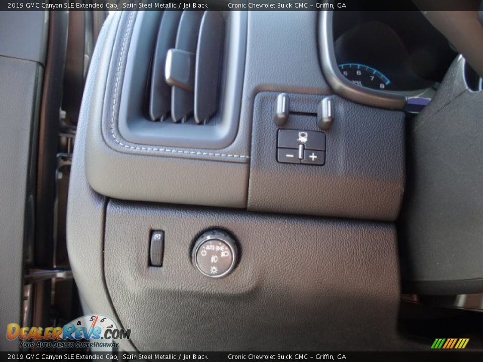 2019 GMC Canyon SLE Extended Cab Satin Steel Metallic / Jet Black Photo #16