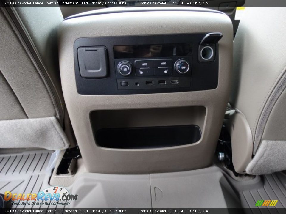 2019 Chevrolet Tahoe Premier Iridescent Pearl Tricoat / Cocoa/Dune Photo #27