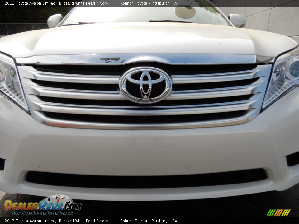 2012 Toyota Avalon Limited Blizzard White Pearl / Ivory Photo #13