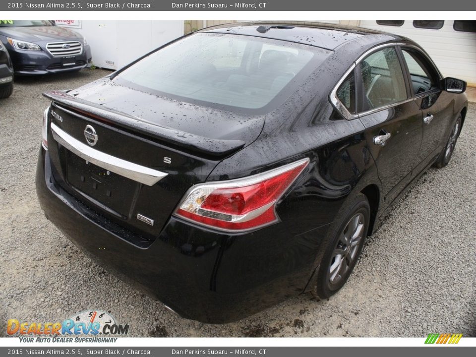 2015 Nissan Altima 2.5 S Super Black / Charcoal Photo #5
