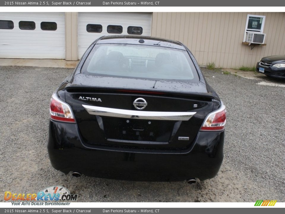2015 Nissan Altima 2.5 S Super Black / Charcoal Photo #6