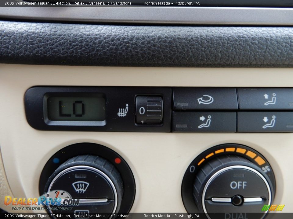 2009 Volkswagen Tiguan SE 4Motion Reflex Silver Metallic / Sandstone Photo #23