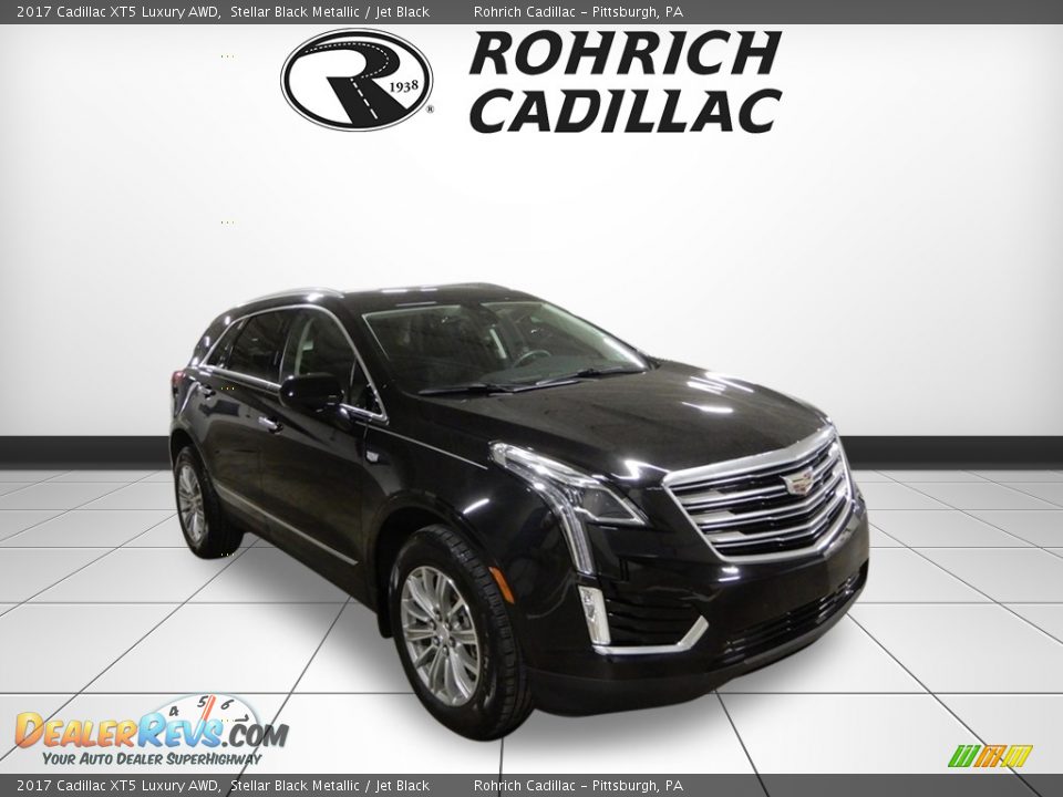 2017 Cadillac XT5 Luxury AWD Stellar Black Metallic / Jet Black Photo #7