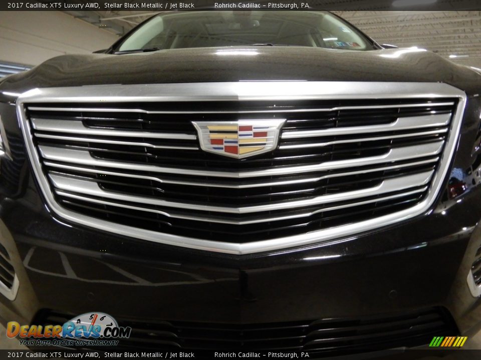 2017 Cadillac XT5 Luxury AWD Stellar Black Metallic / Jet Black Photo #9
